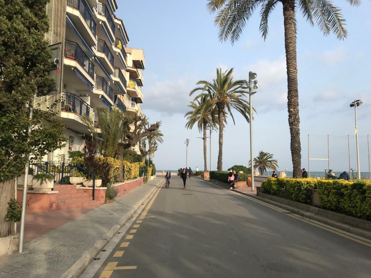 Apartament Apartamento Primera Linea De Mar Con Espectaculares Vistas Sant Pol De Mar Zewnętrze zdjęcie